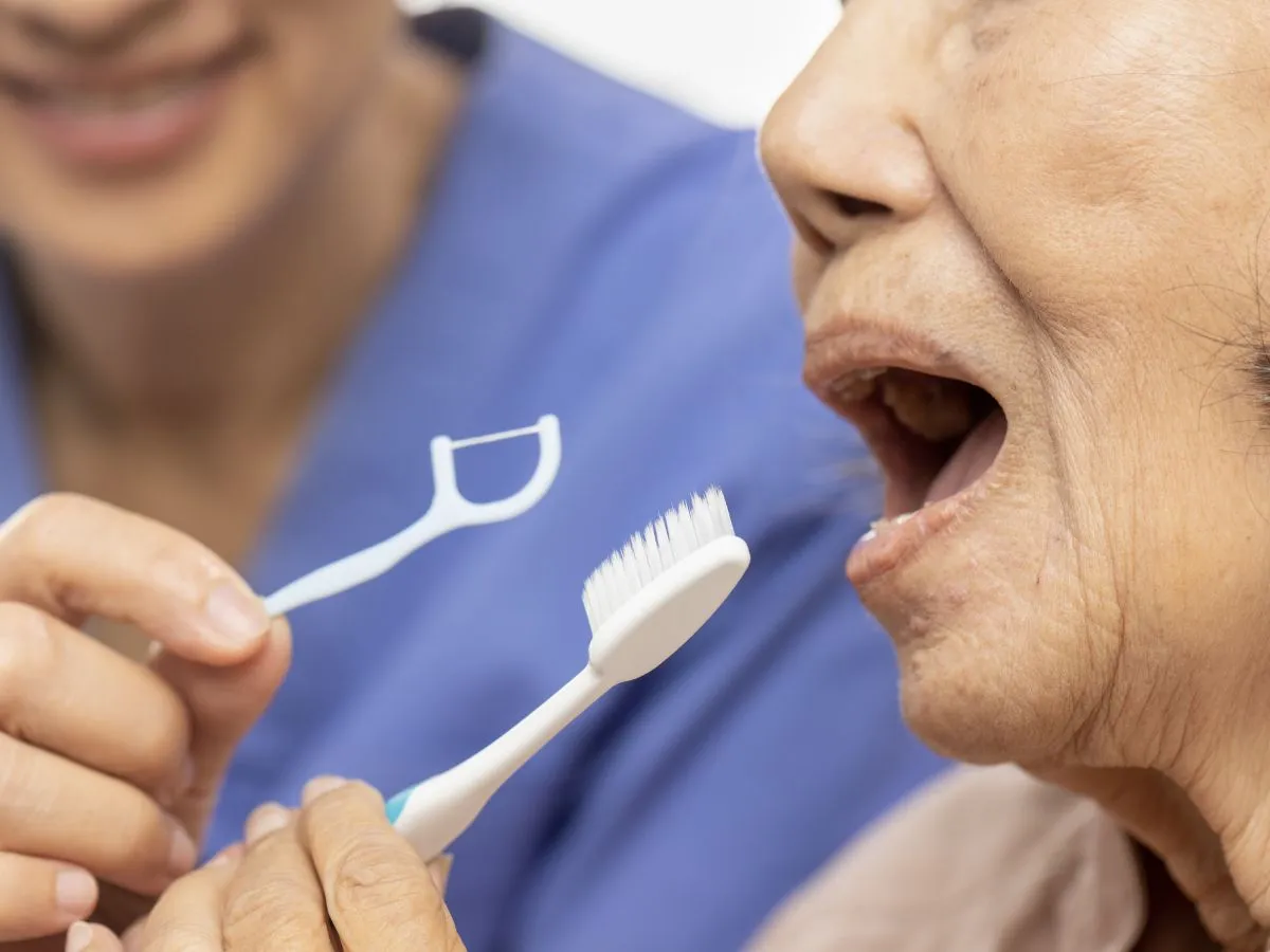 7 Guidelines for Dental Health in Seniors