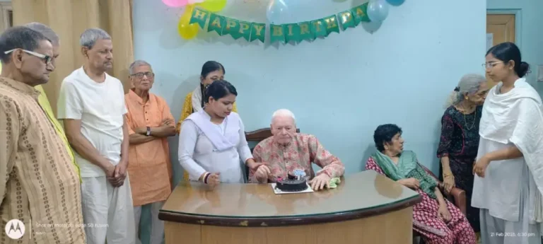 luxury homes for Senior Citizens in the heart of Kolkata