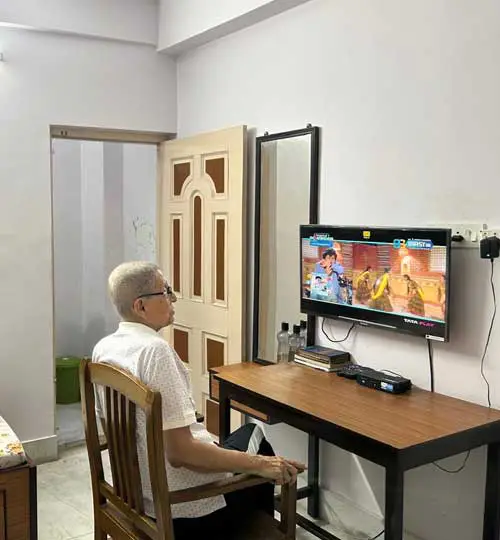Old age home room facility in Kolkata
