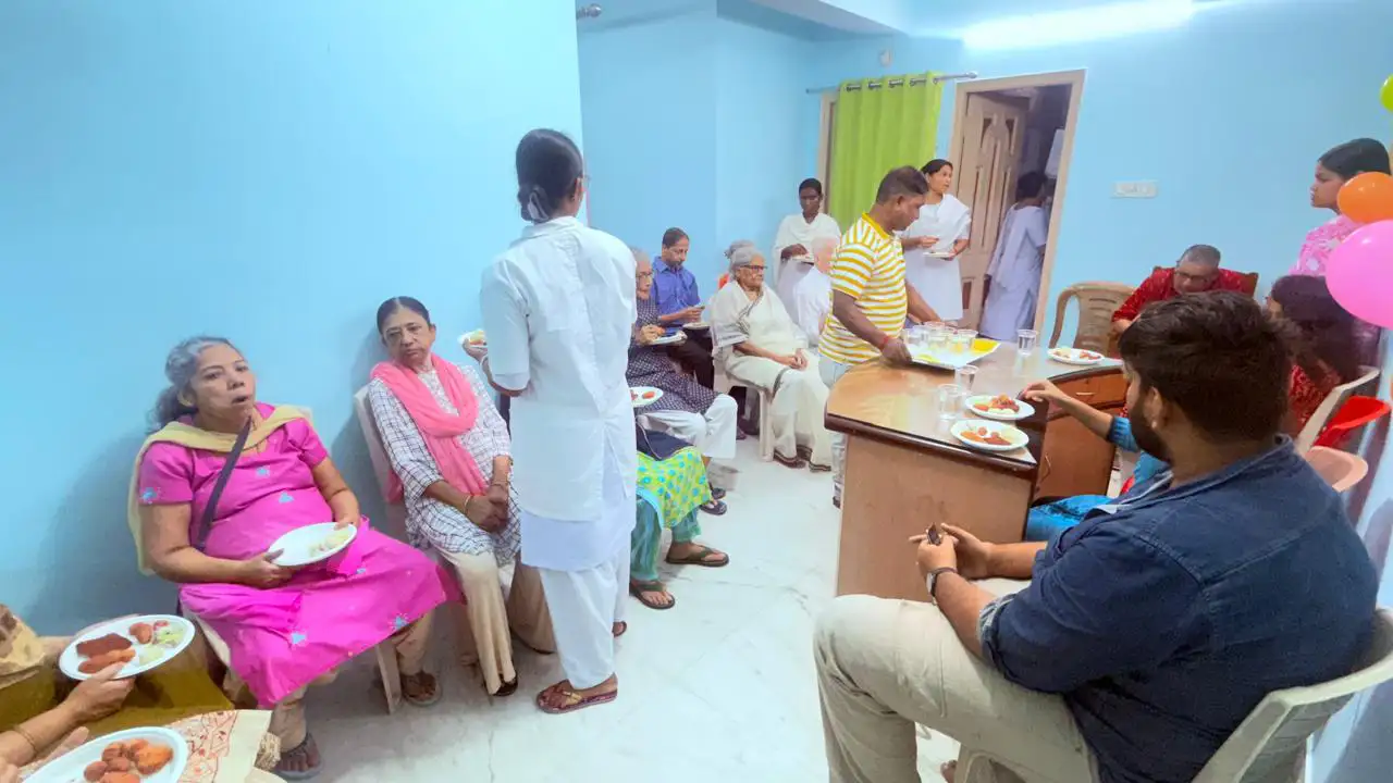 Dementia care home trail stay in kolkata 1 Dementia care home trial stay in Kolkata - short term memory care